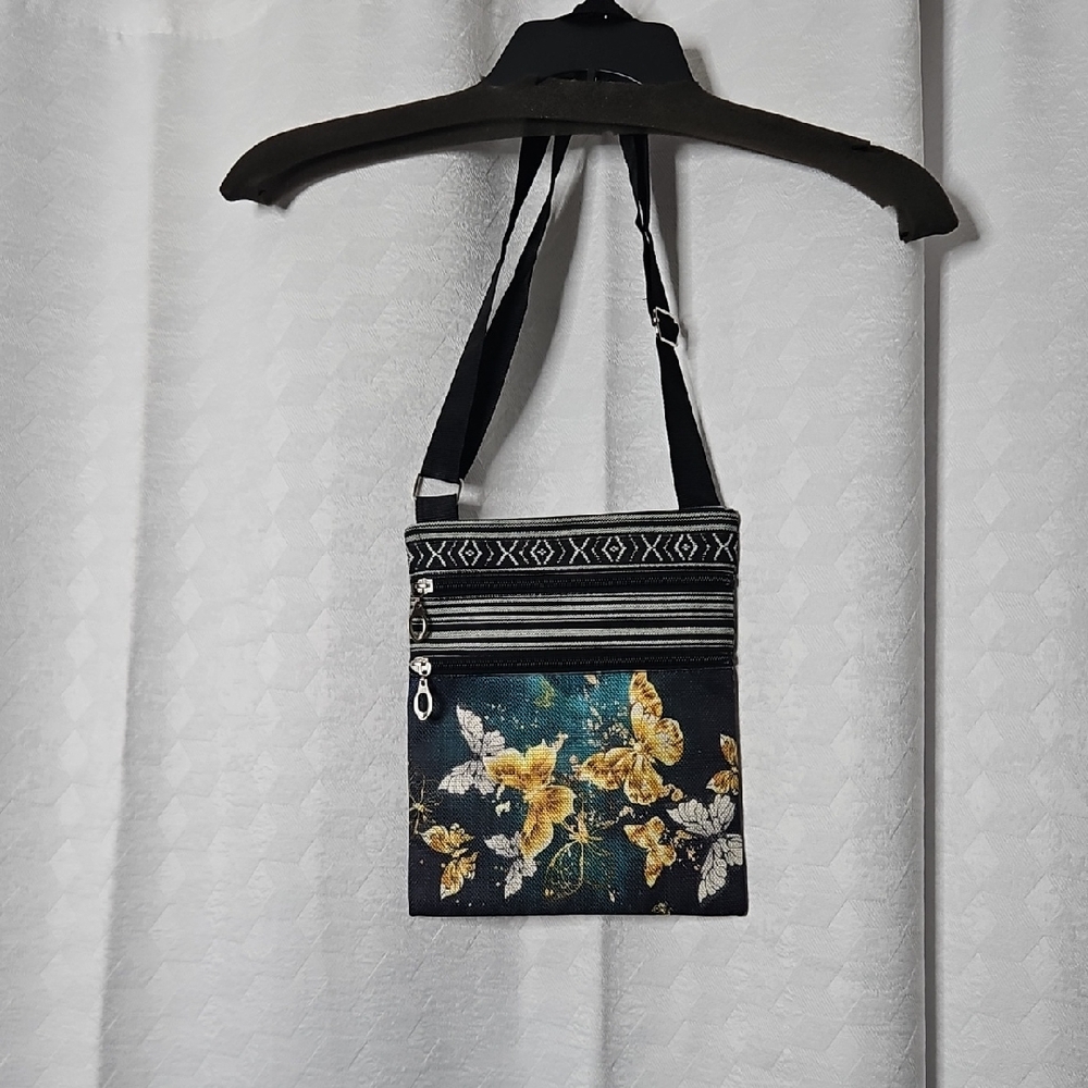Butterfly 2 Zipper Bag